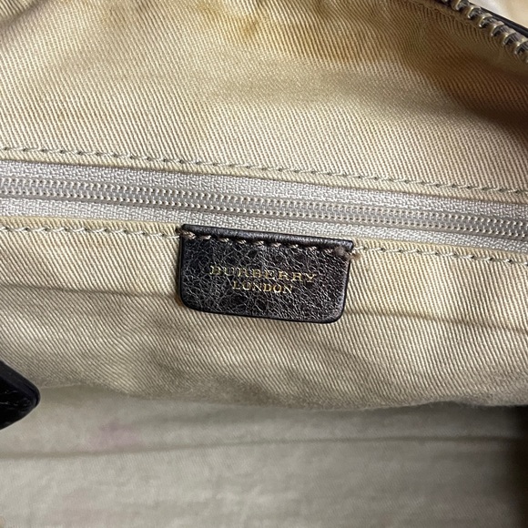 BURBERRY Metallic Leather Barrel Bag Satchel - Picture 9 of 14